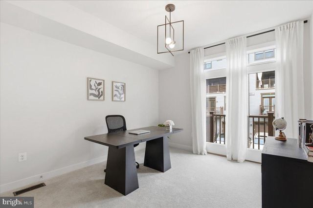 17422 SOUTHERN SHORES DR, Dumfries, VA 22026