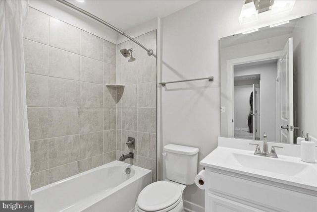 17422 SOUTHERN SHORES DR, Dumfries, VA 22026