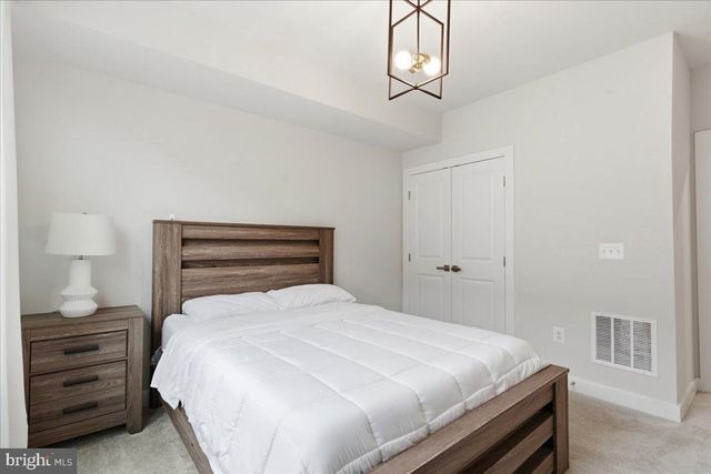 17422 SOUTHERN SHORES DR, Dumfries, VA 22026