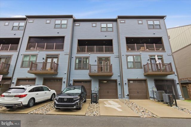 17422 SOUTHERN SHORES DR, Dumfries, VA 22026