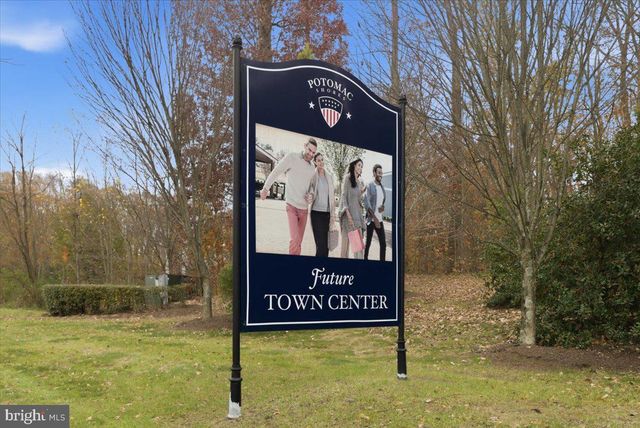 17422 SOUTHERN SHORES DR, Dumfries, VA 22026