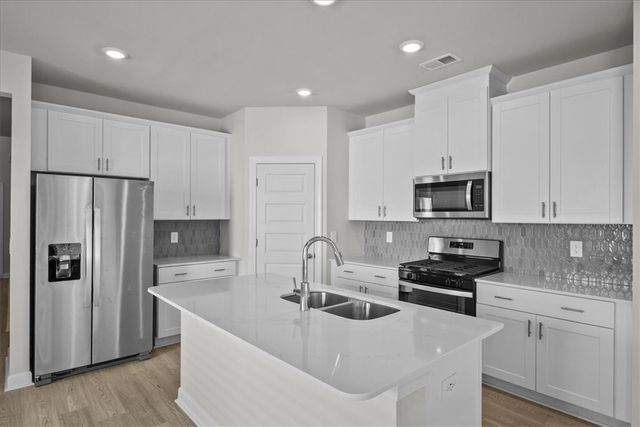 923 Penfold Pointe, Wellford, SC 29385