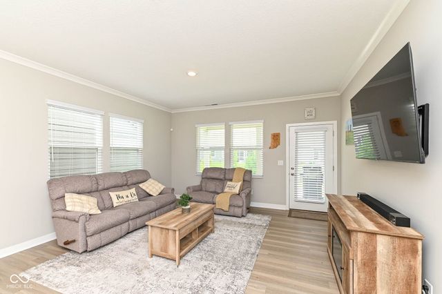 738 Ehrlich Lane, Westfield, IN 46074