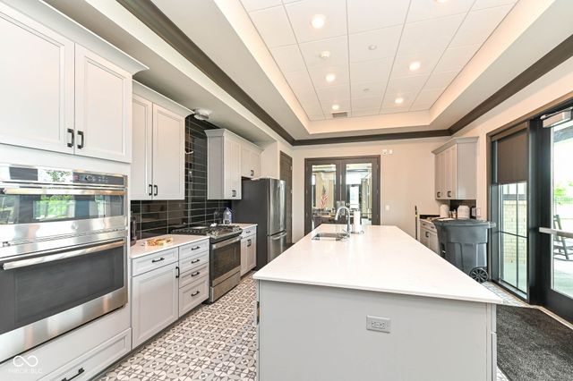 738 Ehrlich Lane, Westfield, IN 46074