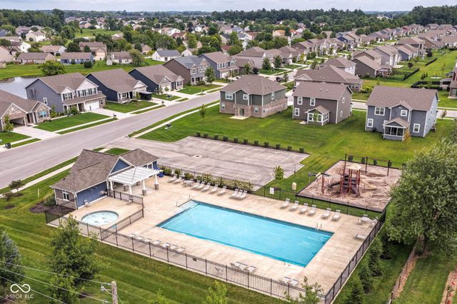 738 Ehrlich Lane, Westfield, IN 46074