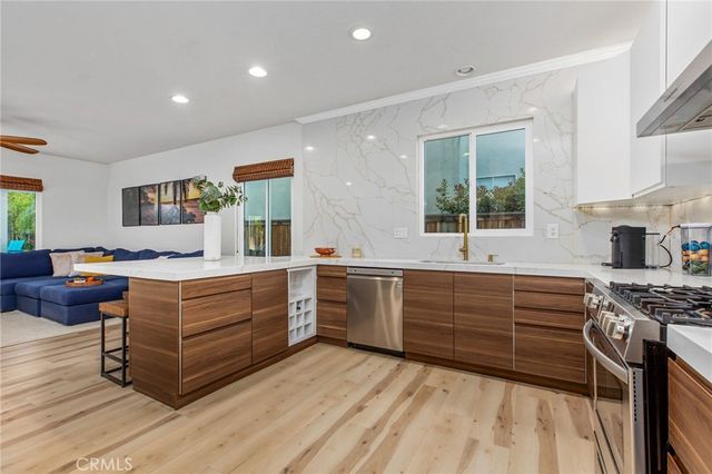 43455 Fassano Court, Temecula, CA 92592