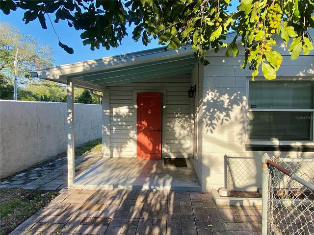 1851 50TH AVENUE N, St Petersburg, FL 33714