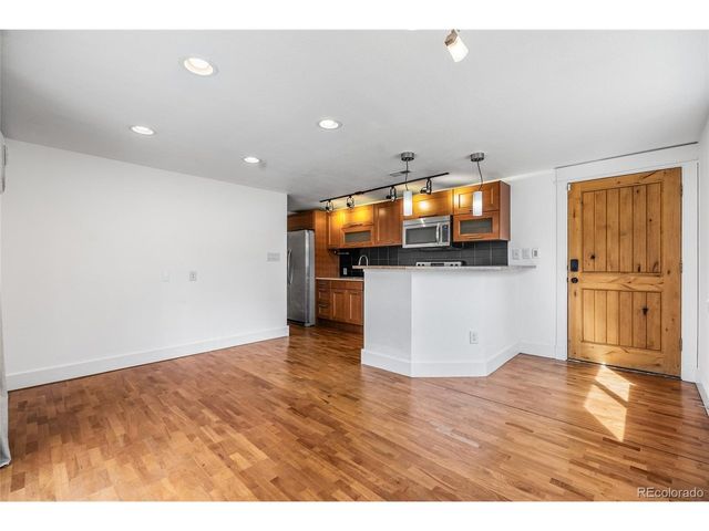 195 S Pennsylvania St 107, Denver, CO 80209