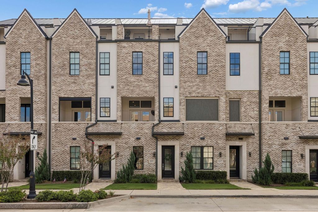 651 Baugh Drive, Irving, TX 75039 — photo 2