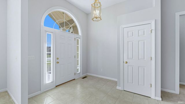 13307 Dolcetto Cove, Fort Wayne, IN 46845