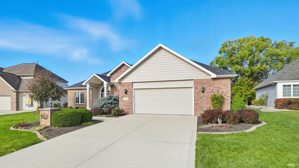 13307 Dolcetto Cove, Fort Wayne, IN 46845