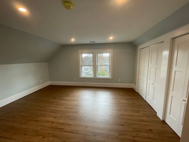 36 Hartford Sreet 3, Bedford, MA 01730