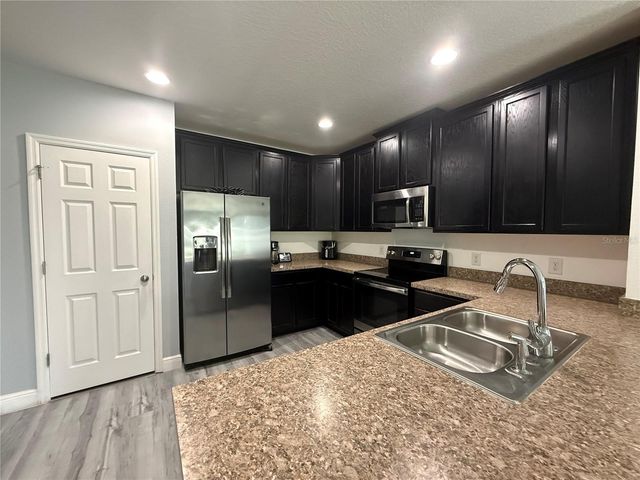 2600 WADEVIEW LOOP, St Cloud, FL 34769
