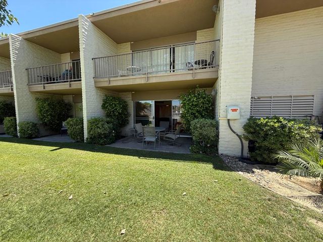 73850 Fairway Drive 14, Palm Desert, CA 92260
