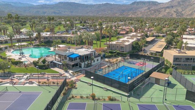73850 Fairway Drive 14, Palm Desert, CA 92260