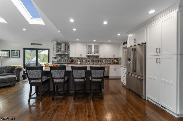 173 W Oak St, Bernards Twp., NJ 07920