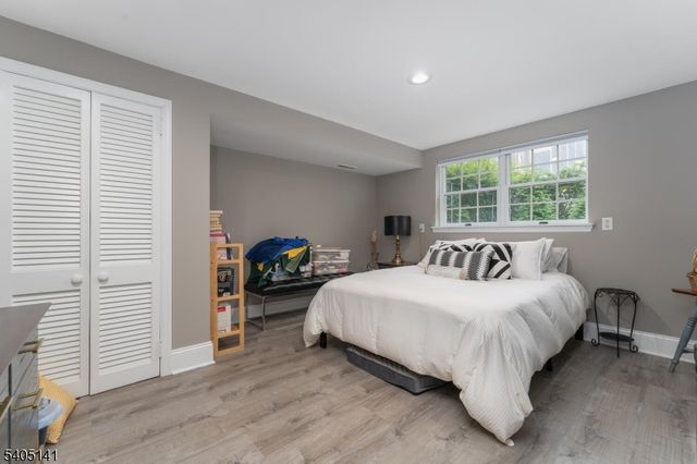 173 W Oak St, Bernards Twp., NJ 07920