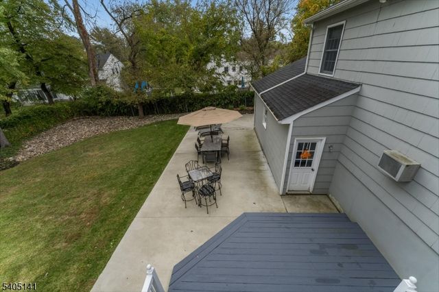 173 W Oak St, Bernards Twp., NJ 07920