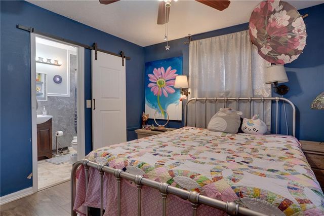 219 Indian Park Road, Sunrise Beach, MO 65079