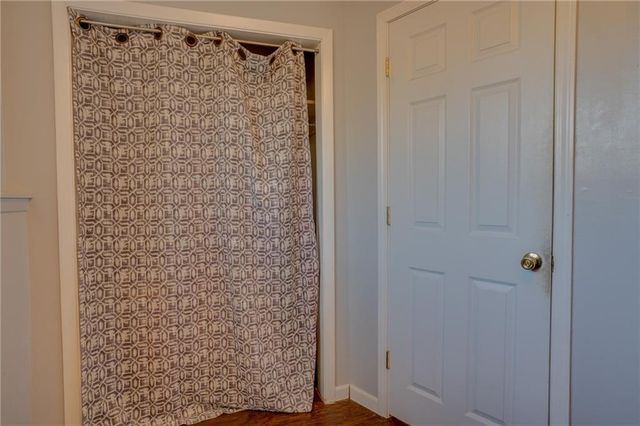 219 Indian Park Road, Sunrise Beach, MO 65079