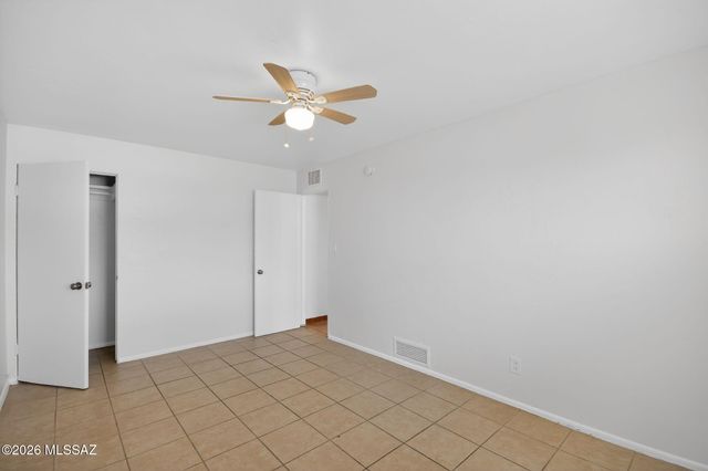 2272 E Blacklidge Drive, Tucson, AZ 85719