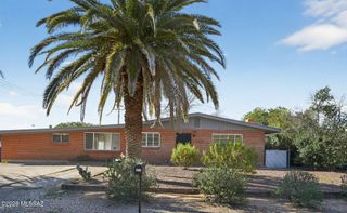 2272 E Blacklidge Drive, Tucson, AZ 85719