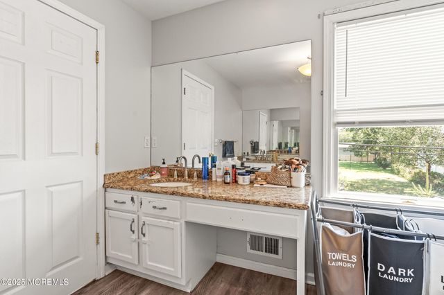 7 Linden Avenue, West Long Branch, NJ 07764