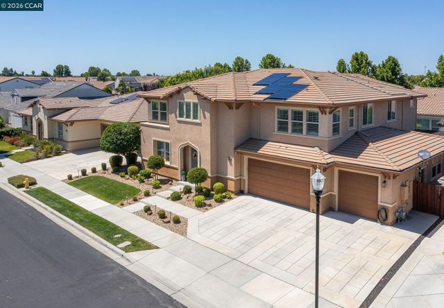 449 Avondale Ct, Brentwood, CA 94513