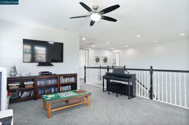 449 Avondale Ct, Brentwood, CA 94513
