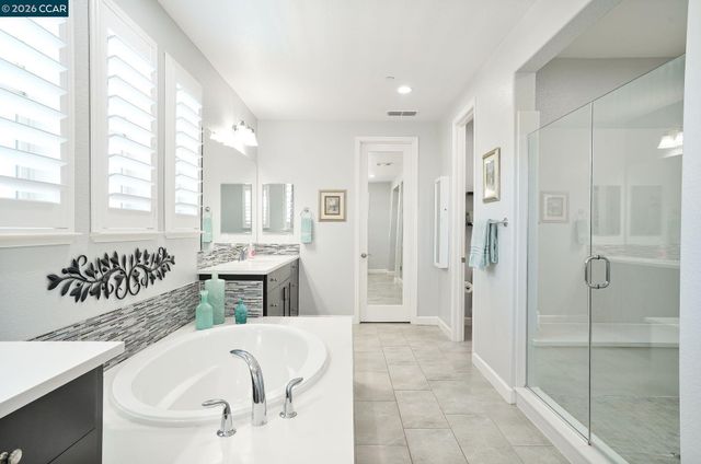 449 Avondale Ct, Brentwood, CA 94513