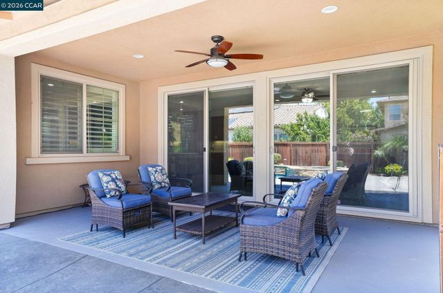 449 Avondale Ct, Brentwood, CA 94513