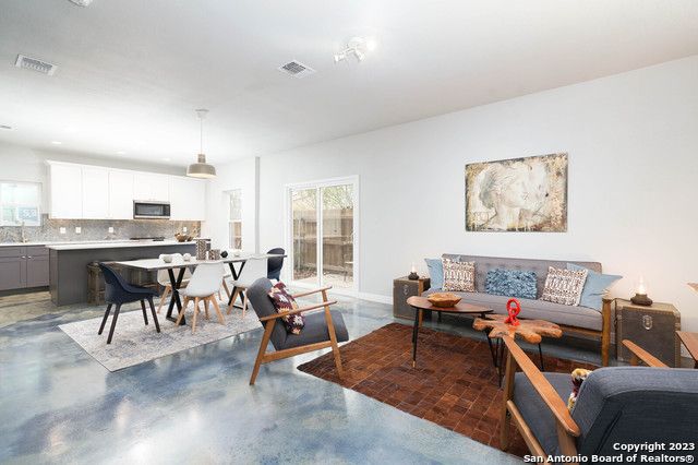 603 W Euclid Ave, San Antonio, TX 78212