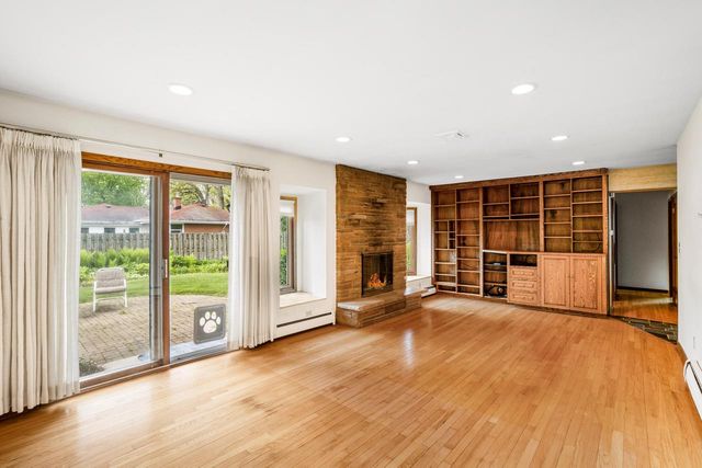 1613 September DRIVE, Racine, WI 53402