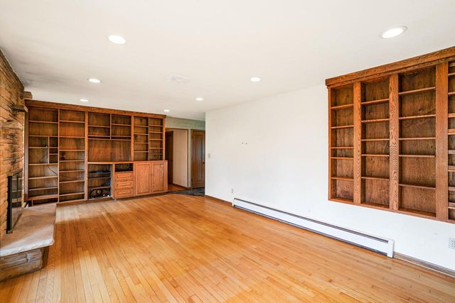 1613 September DRIVE, Racine, WI 53402
