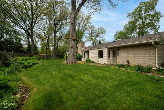 1613 September DRIVE, Racine, WI 53402