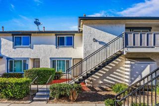 3446 Los Mochis Way, Oceanside, CA 92056