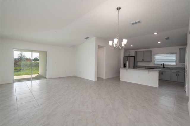 622 MEADOWS EDGE PLACE, Lake Wales, FL 33859