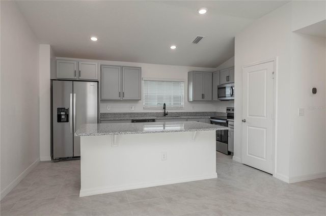 622 MEADOWS EDGE PLACE, Lake Wales, FL 33859