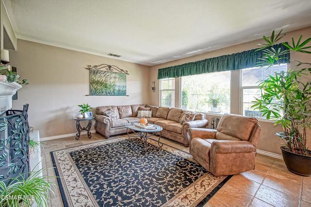 3416 Sweetgrass Avenue, Simi Valley, CA 93065