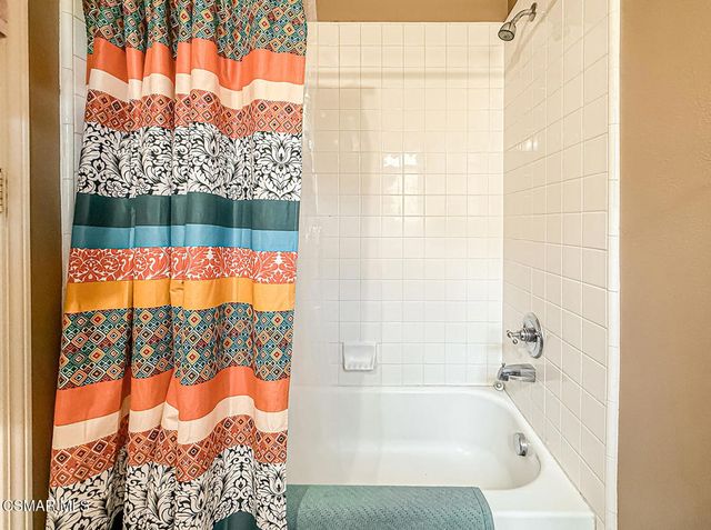 3416 Sweetgrass Avenue, Simi Valley, CA 93065