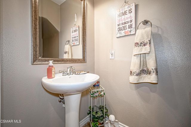 3416 Sweetgrass Avenue, Simi Valley, CA 93065