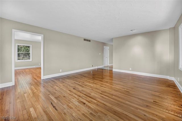 34600 Mcafee Drive, Solon, OH 44139