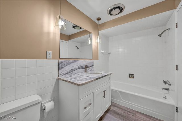 34600 Mcafee Drive, Solon, OH 44139