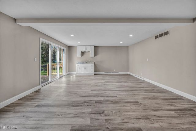 34600 Mcafee Drive, Solon, OH 44139