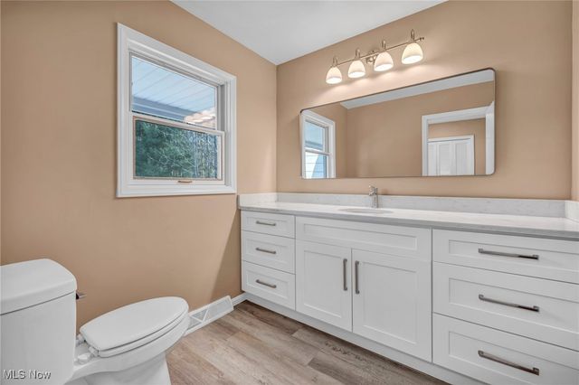 34600 Mcafee Drive, Solon, OH 44139