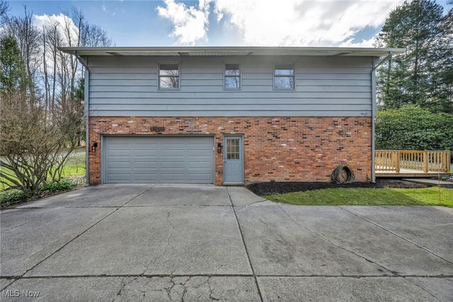 34600 Mcafee Drive, Solon, OH 44139