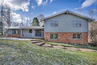34600 Mcafee Drive, Solon, OH 44139