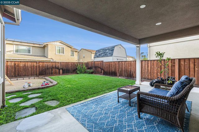 208 Littleton St, Oakley, CA 94561