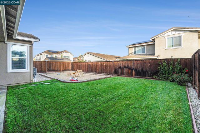 208 Littleton St, Oakley, CA 94561