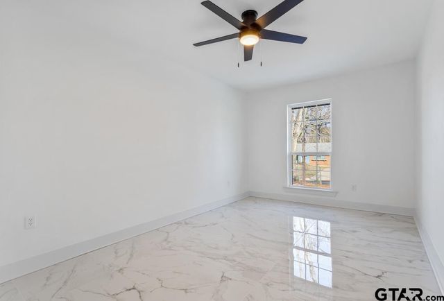 1608 Austin Dr, Tyler, TX 75701